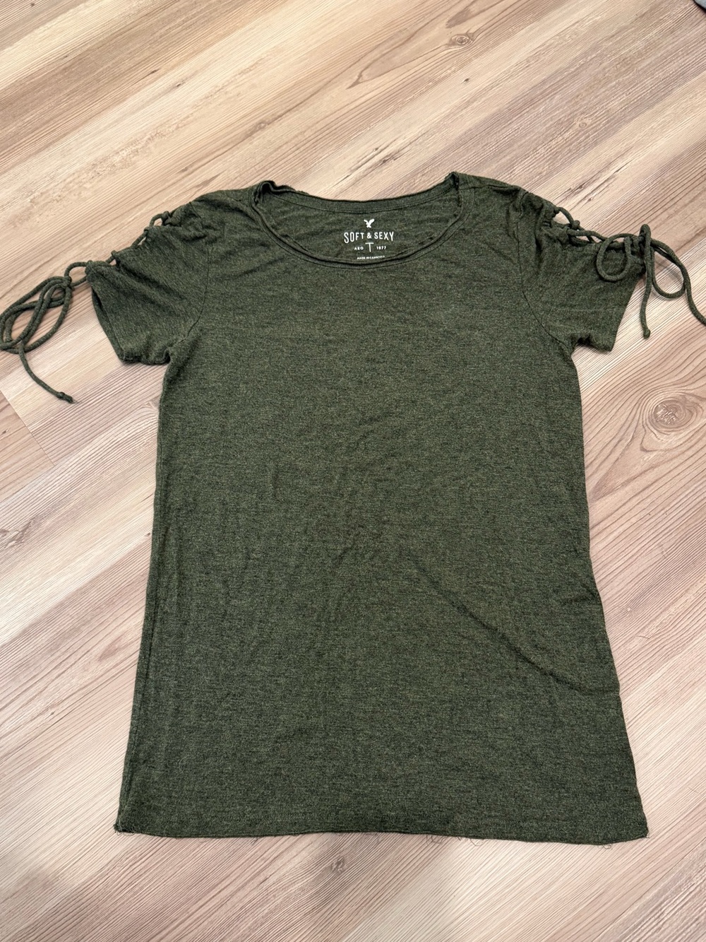 Vintage American Eagle Army Green Lace Up Sleeve Soft & Sexy T-Shirt-Size XS/S